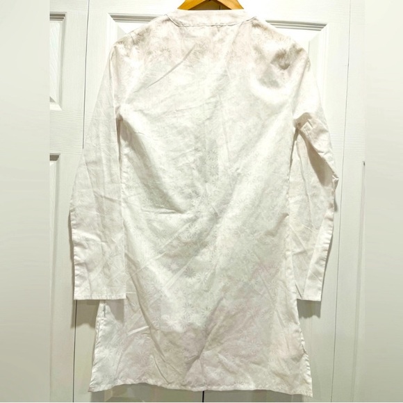 Cover Up - Picture 2 of 5